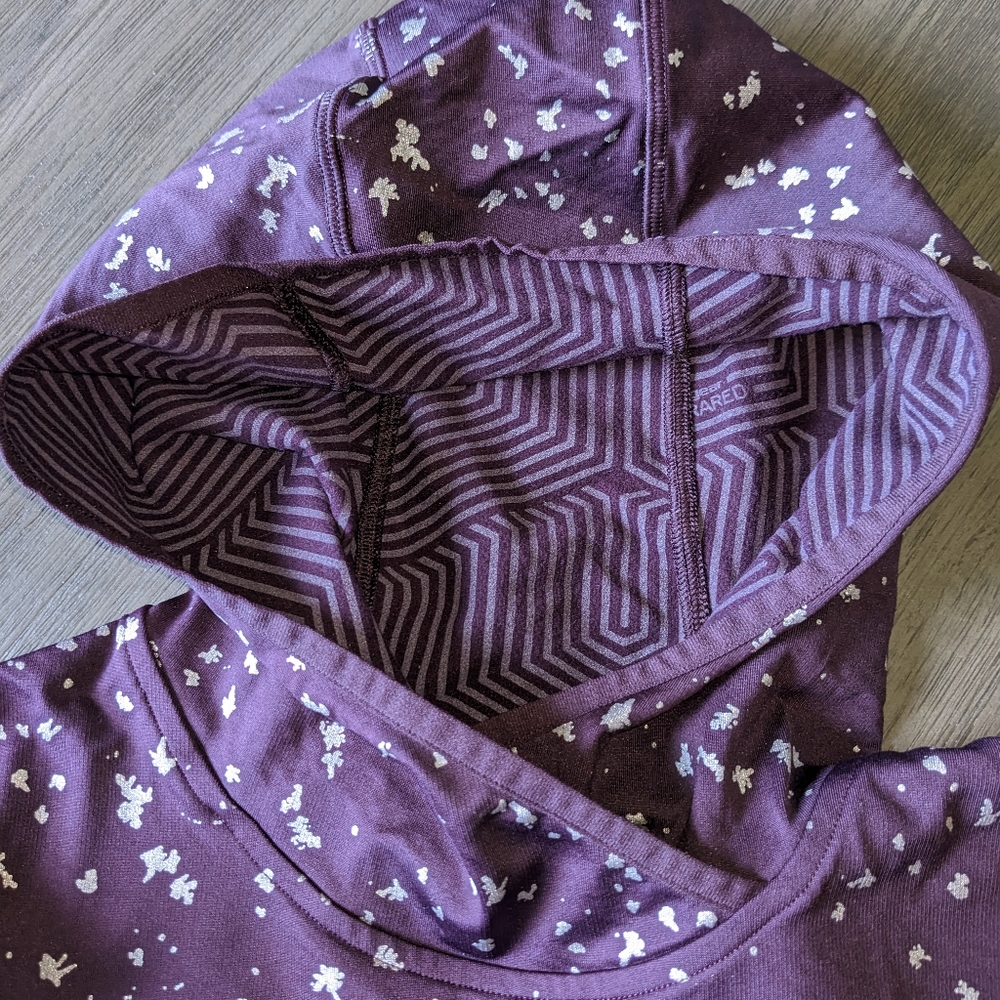 Under Armour ColdGear Fitted Purple Printed Running Hoodie Women’s S - Picture 3 of 5